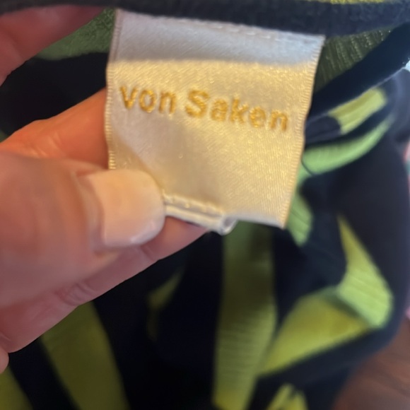 Von Saken wrap style sweater size small - Picture 3 of 4